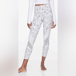 Athleta Sandstone Salutation 7/8 Mesh Cutout Leggings in White Small $109